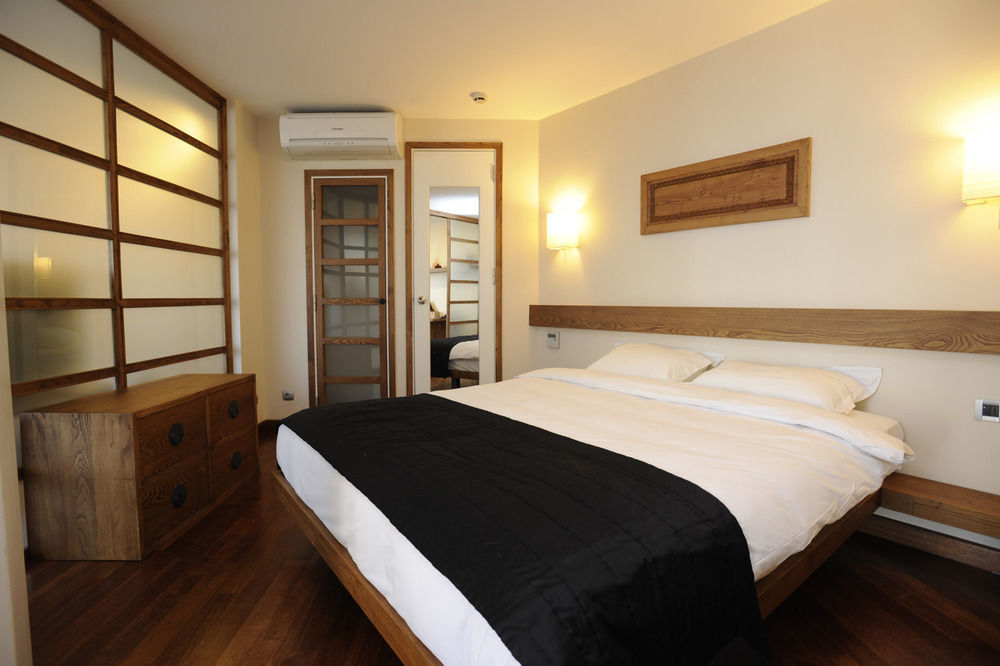 Taxim Suites Residences Istanbul Exteriör bild