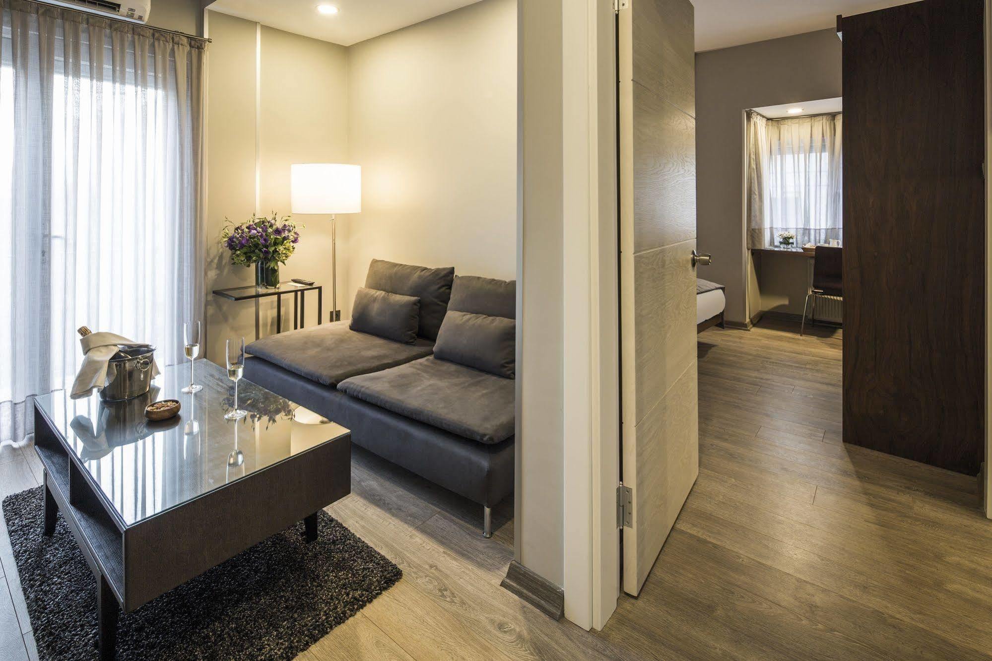 Taxim Suites Residences Istanbul Exteriör bild