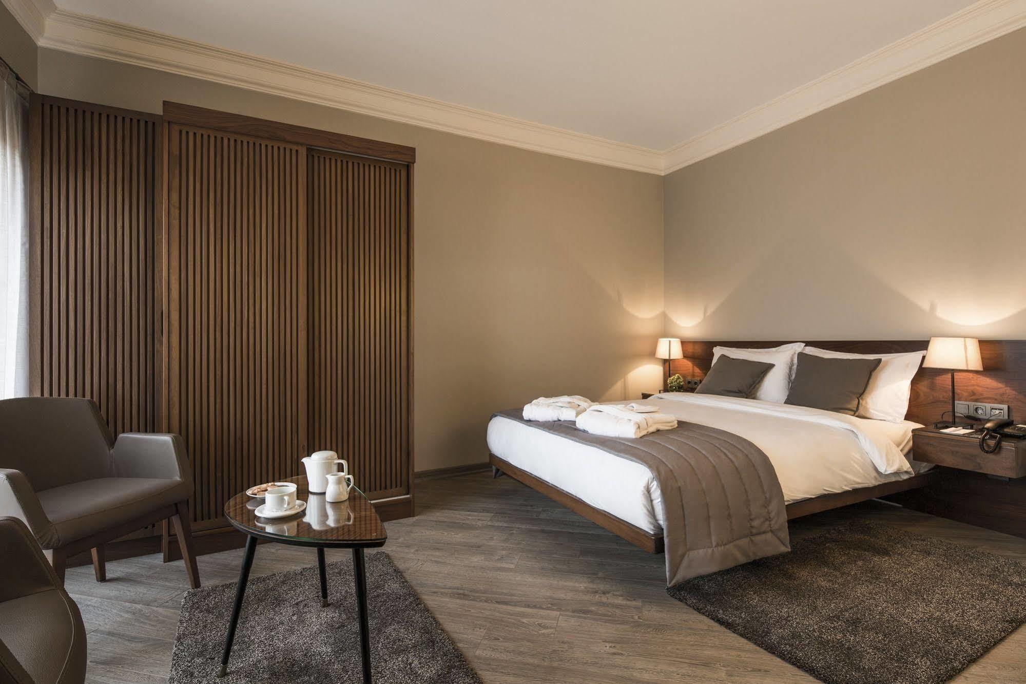 Taxim Suites Residences Istanbul Exteriör bild